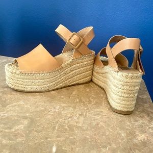 Antonio Melani Wedge